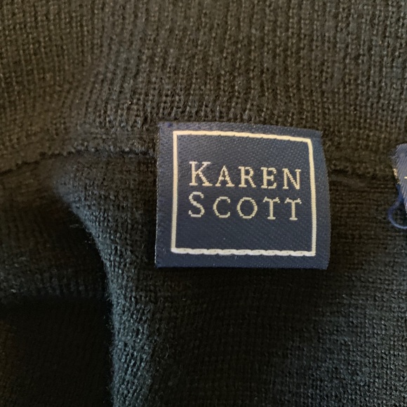 Vintage Karen Scott knit skirt. - Picture 3 of 10